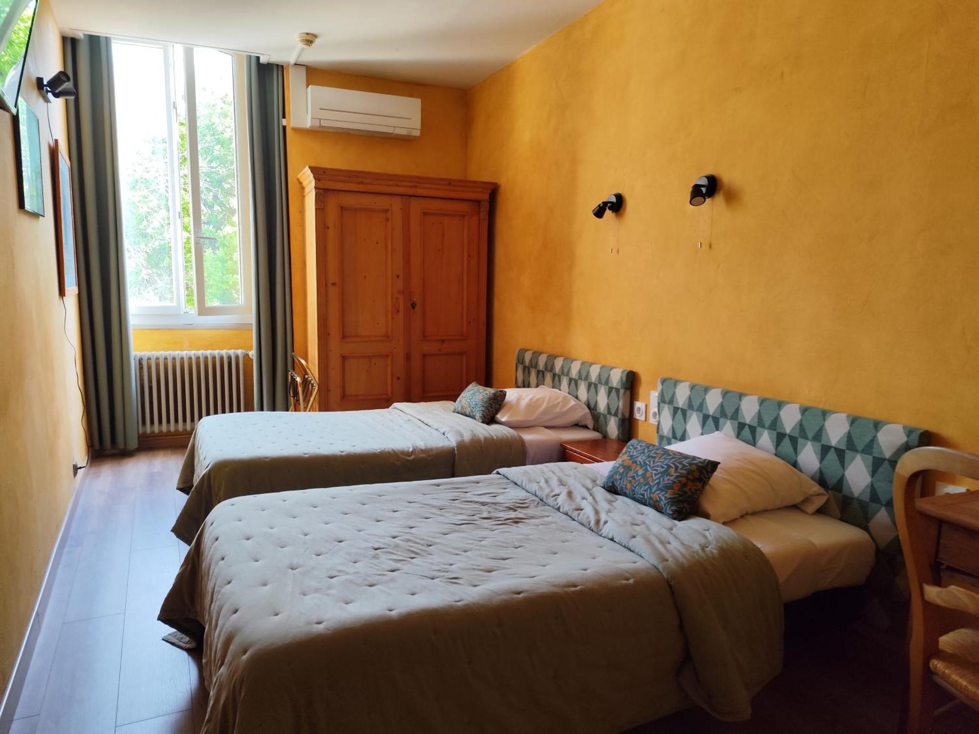 Hotel Saint Jean Orange  Ngoại thất bức ảnh