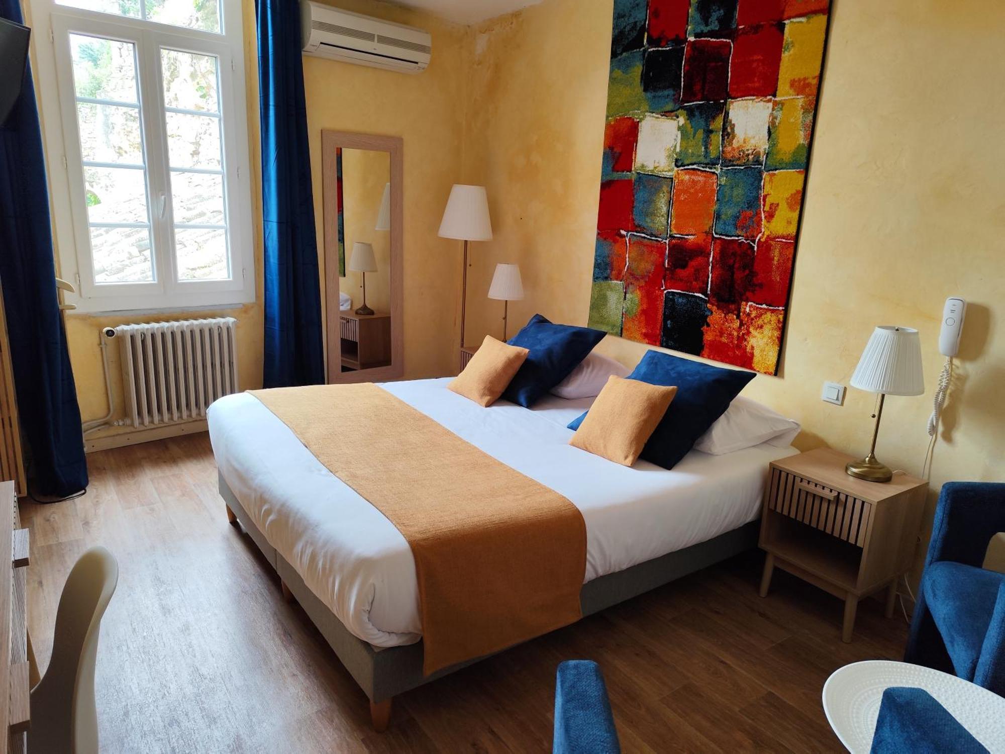 Hotel Saint Jean Orange  Ngoại thất bức ảnh