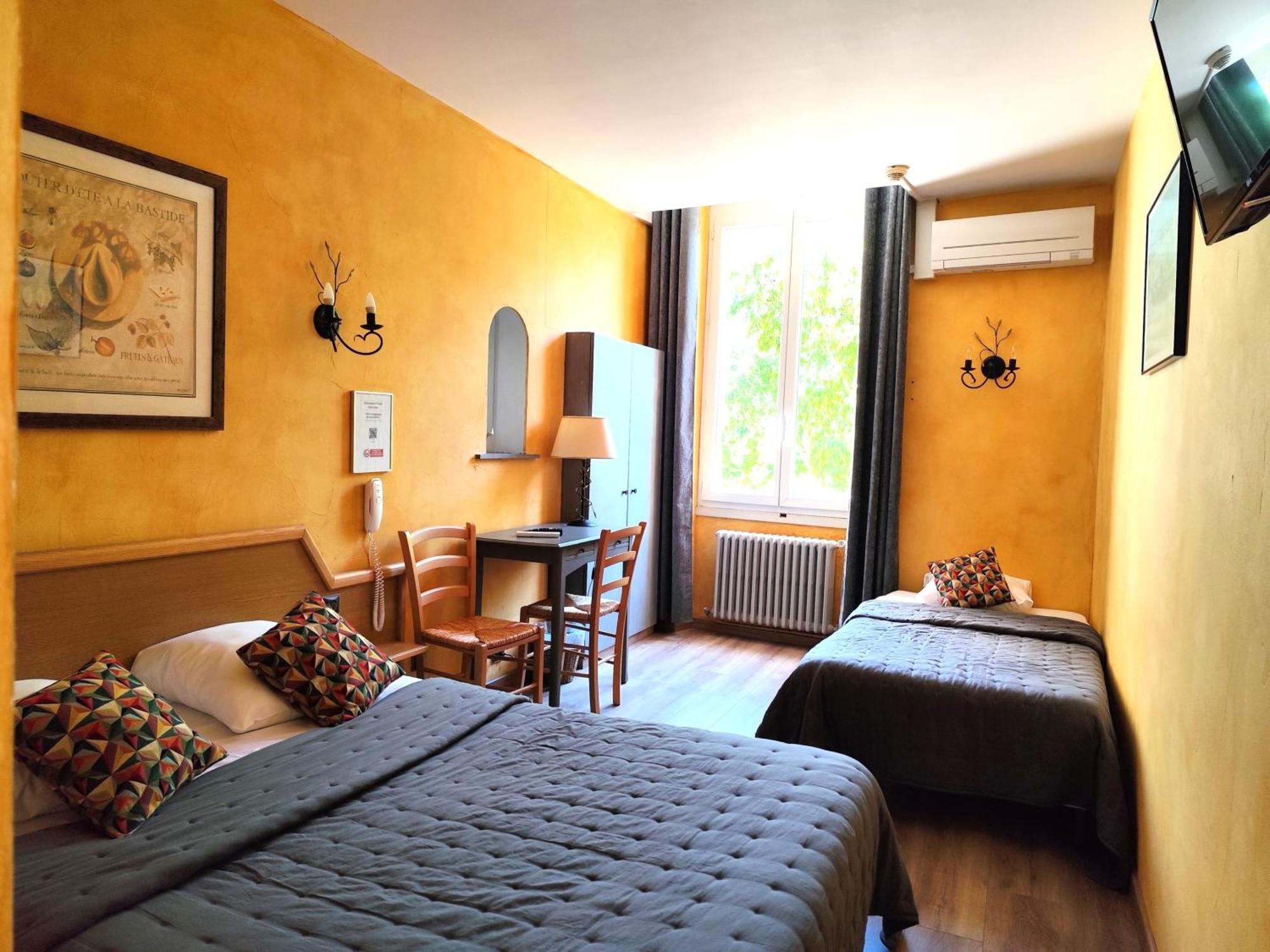 Hotel Saint Jean Orange  Ngoại thất bức ảnh