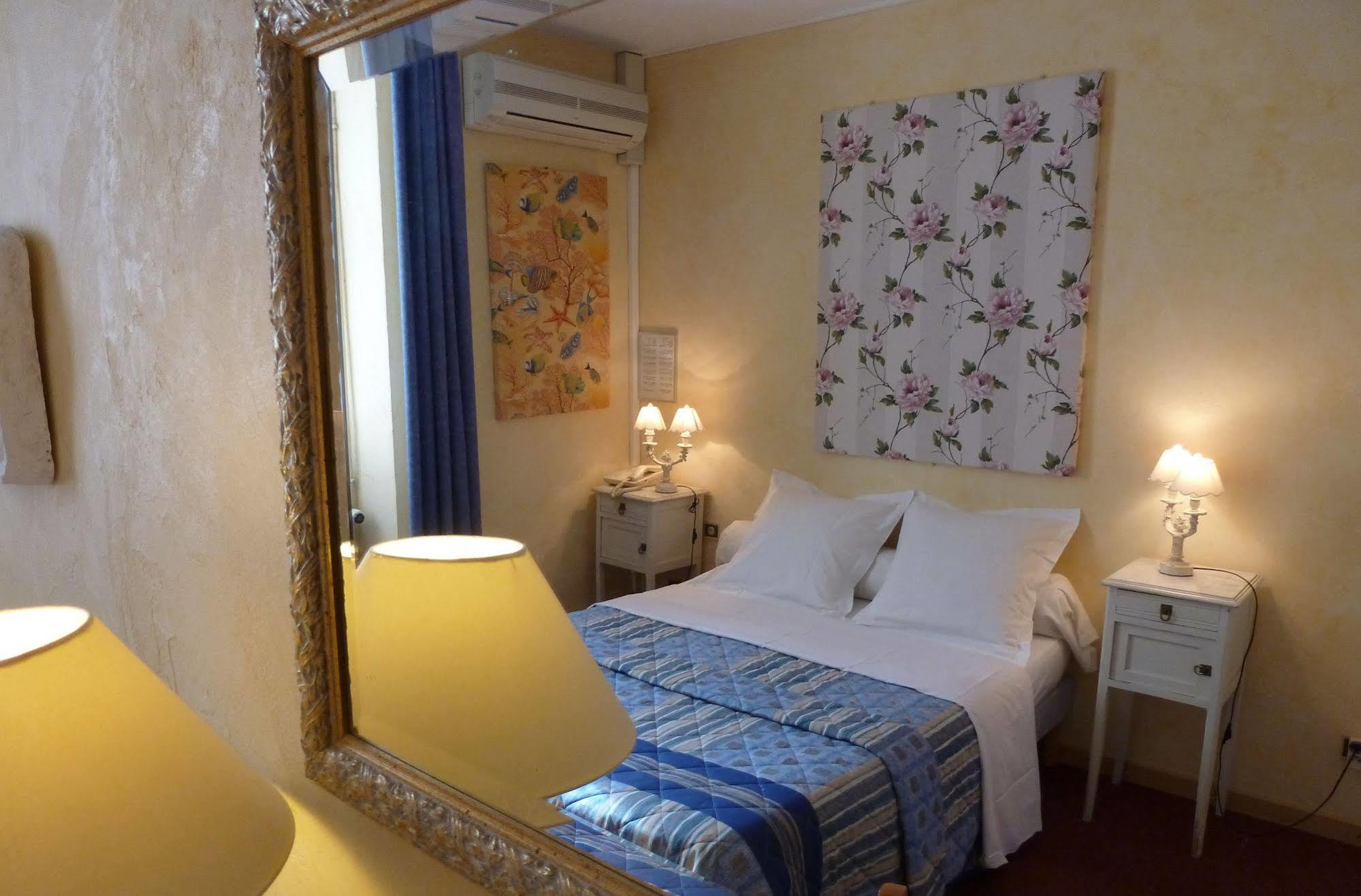 Hotel Saint Jean Orange  Ngoại thất bức ảnh